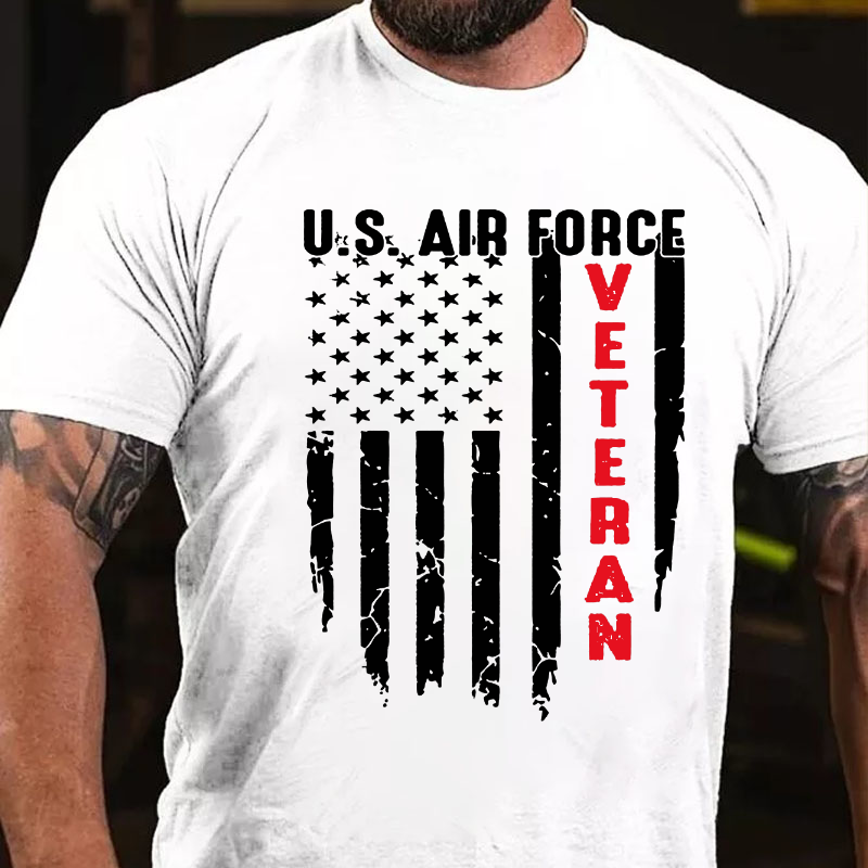 US Air Force Veteran American Flag USAF Veterans Day T-shirt